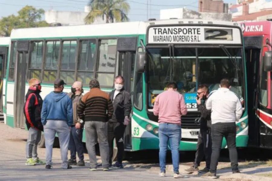 Podría levantarse el paro de colectivos