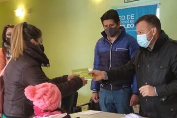 Se entregaron tarjetas Alimentar