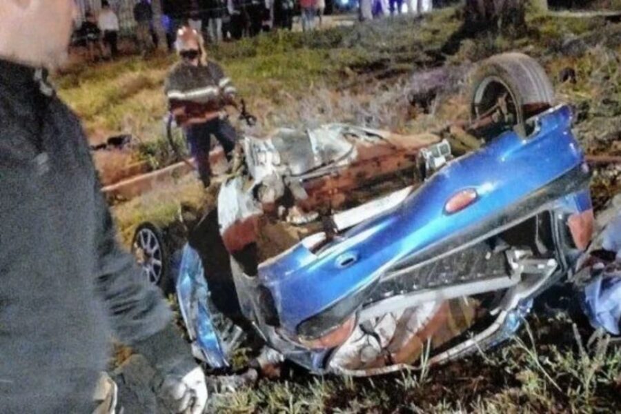 Tres personas murieron tras un violento choque y vuelco en Entre Ríos