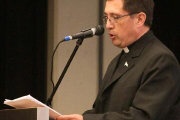 Prescribió la causa del cura payador