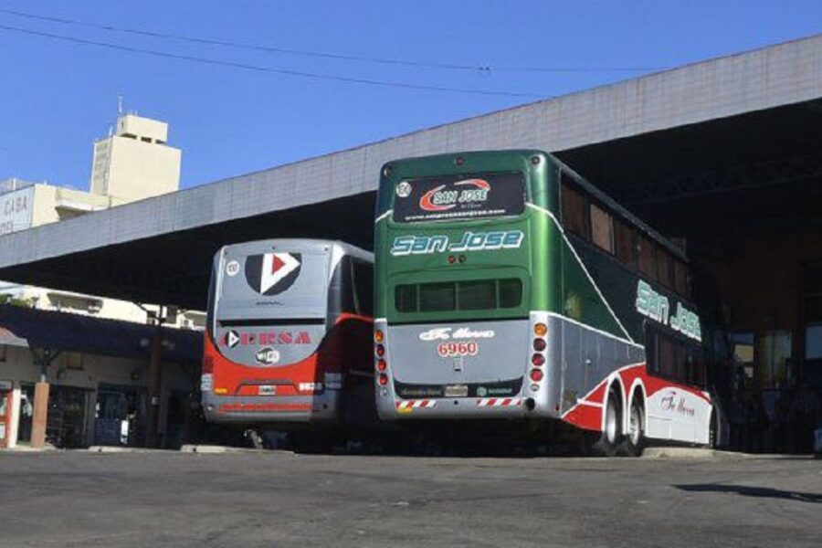 Ahora UTA anuncia paro de colectivos en el interior del país