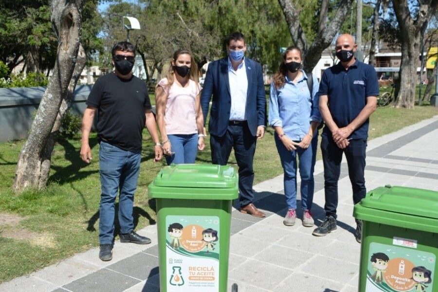 Firmaron convenio para tratar aceites vegetales desechables