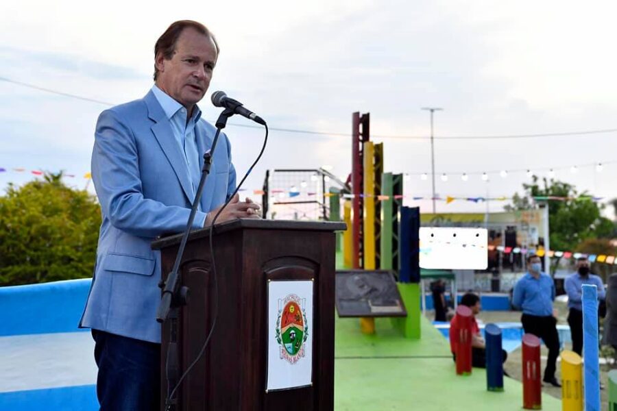 Bordet vuelve a prometer cambios