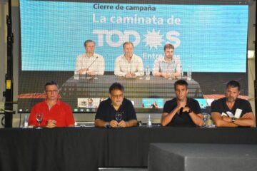 Bordet milita el voto contra los porteños