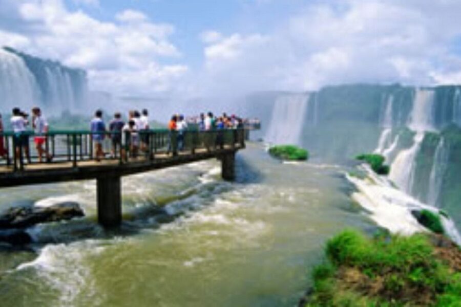 Turismo: 3,5 millones de personas recorrieron el país el fin de semana largo (incluye destinos entrerrianos)