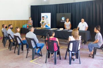 Se entregaron microcréditos a emprendedores locales