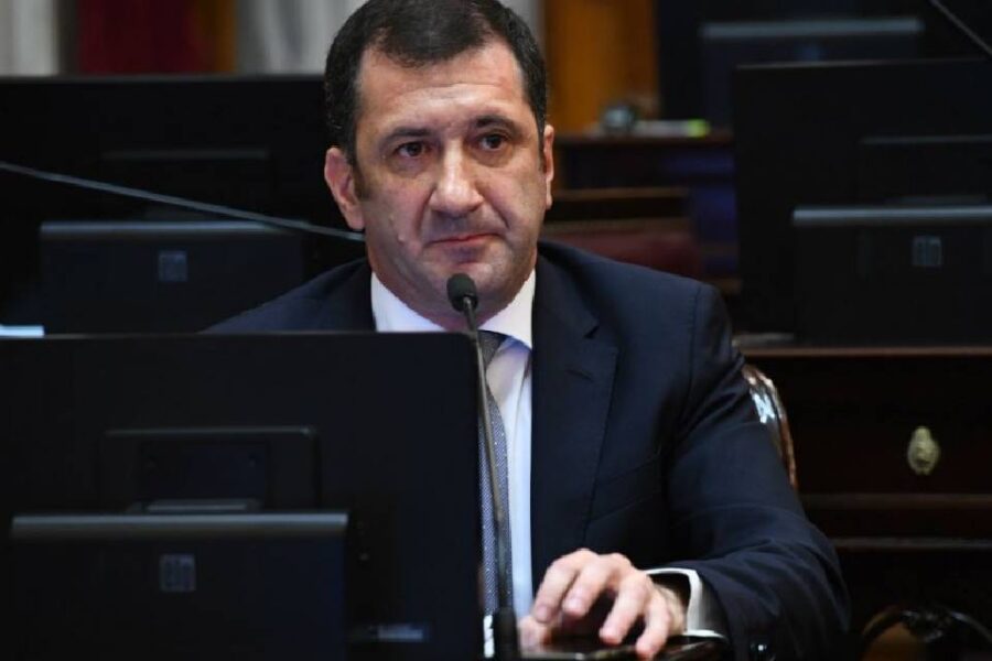 Kueider presiona otra vez con los subsidios para la luz