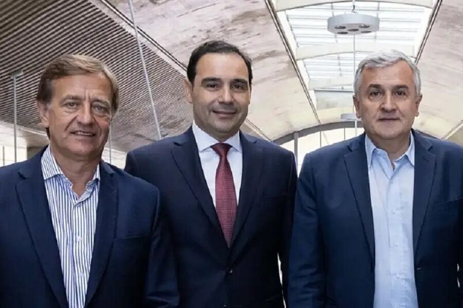 Los gobernadores radicales se despegan un pasito del Gobierno nacional (mención a Entre Ríos)