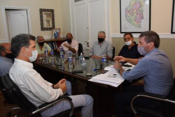 El gobierno provincial y la Mesa de Enlace analizaron medidas para paliar los efectos de la sequía