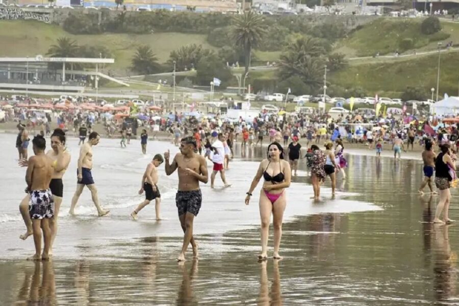 Ola de calor: hubo 8 provincias con más de 40 grados y 6 ciudades batieron récords históricos (incluye a Entre Ríos)