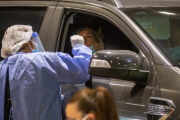 Covid en Argentina: febrero terminó con 522 mil nuevos casos y más de 4.000 fallecidos (datos de Entre Ríos)