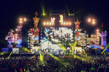 Diputado mezcla la Fiesta de Disfraces con la escuela para pegarle al gobierno