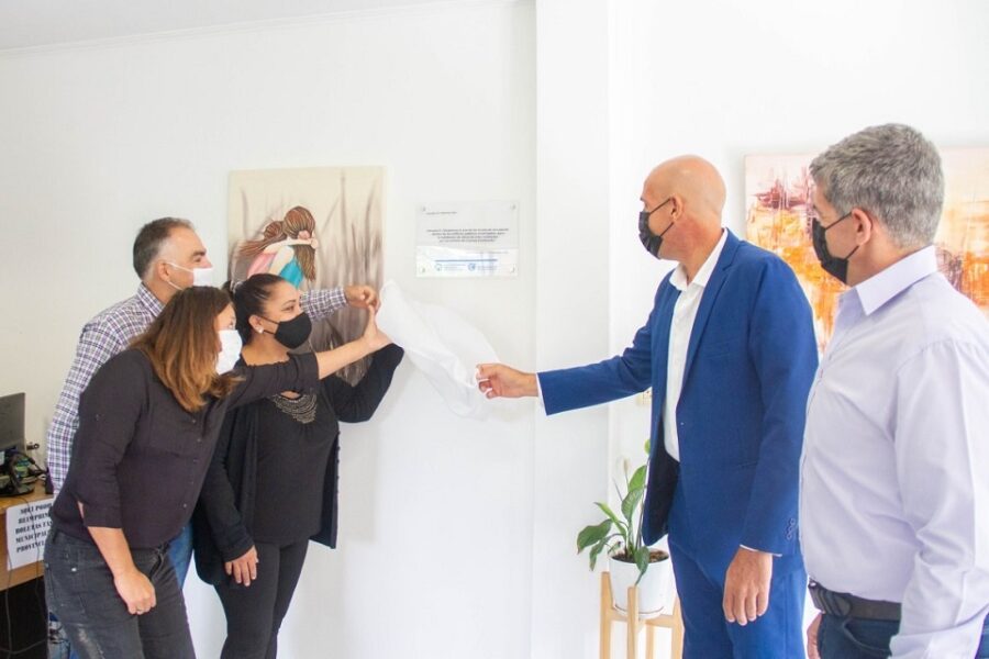 Exponen de obras de artistas locales en el Municipio