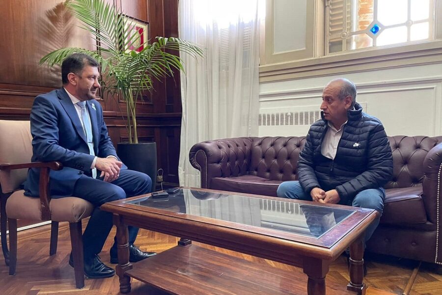 Rossi gestiona obras en Buenos Aires