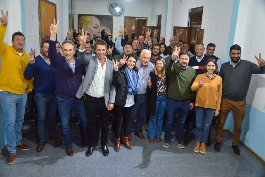 Lauritto y Oliva con Cresto en La Histórica