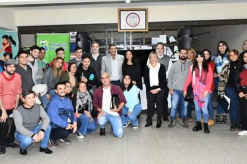 Entregan elementos al Profesorado de Ciencias Sociales