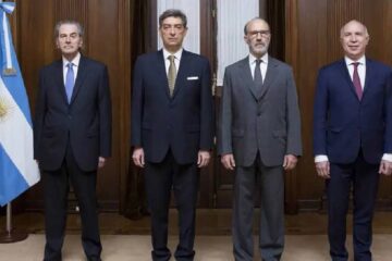(Mención a Bordet) Fernández recibe a gobernadores para revelar el proyecto de ampliación de la Corte Suprema a 25 jueces