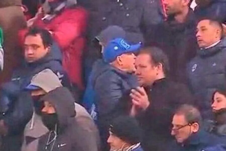(Mención a Patronato) Se hizo viral otra foto en la que dicen que aparece Maradona