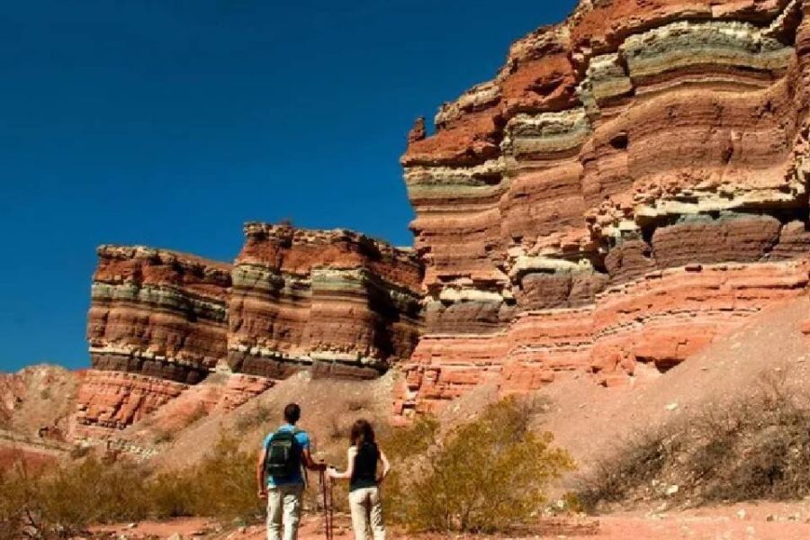 (Mención a Entre Ríos) Turismo: alto nivel de ocupación en todo el país y micros de larga distancia operan al 100{10b083c464b21a2e5b96ab7d1950c6efda5949816d8d4b699d6508628a11a647} de sus destinos