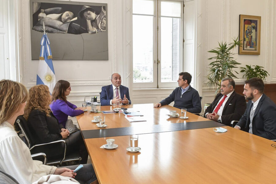 Mauro Urribarri también se hace notar