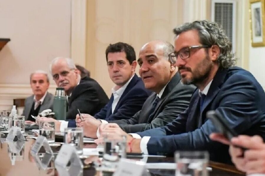 (Mención a funcionario entrerriano) Manzur habló sobre el faltante de gasoil y anticipó cuándo se normalizaría la provisión