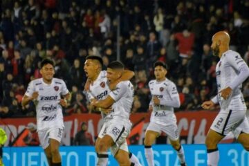 Patronato y Arsenal en duelo clave por la permanencia