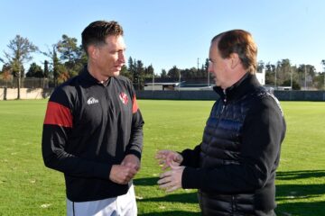 El plantel de Patronato recibió la visita del gobernador de Entre Ríos tras el escándalo con Barracas Central