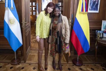(Mención a Entre Ríos) Con otra agenda, CFK recibió a la vice de Colombia