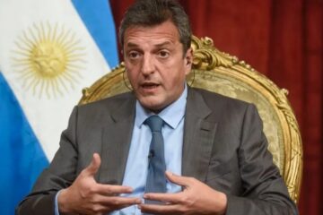 (Mención a legisladores entrerrianos) Sergio Massa confirmó que renunciará a su banca en Diputados