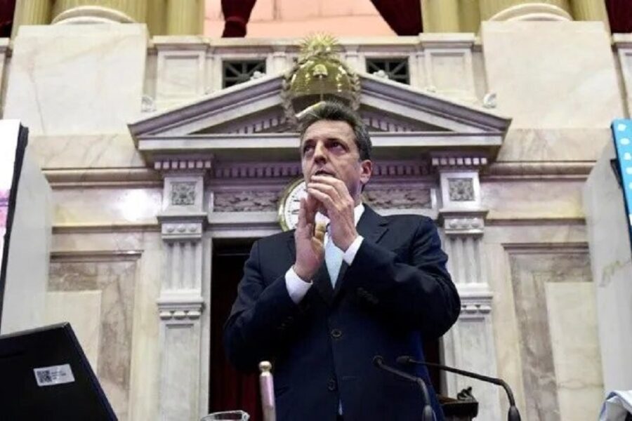 (Mención a funcionario entrerriano) Asume Sergio Massa y anuncia cuáles serán las primeras medidas de su gestión