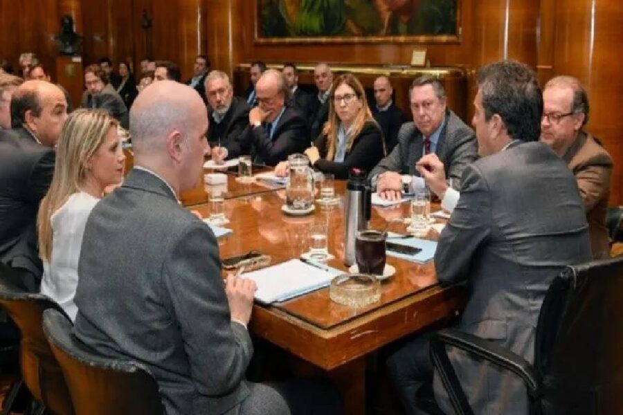 (Mención a funcionarios entrerrianos) Sergio Massa encabezó la primera reunión de su gabinete ¿habrá nuevas medidas?