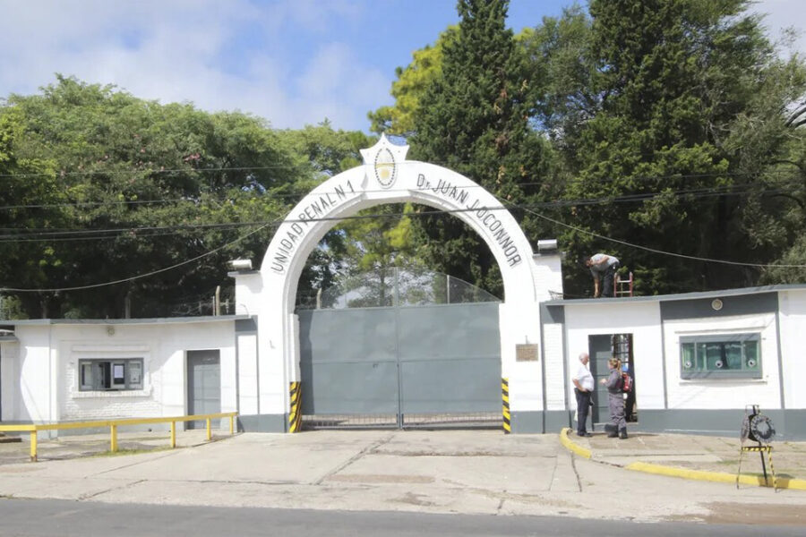 Piden reubicar las cárceles de Paraná