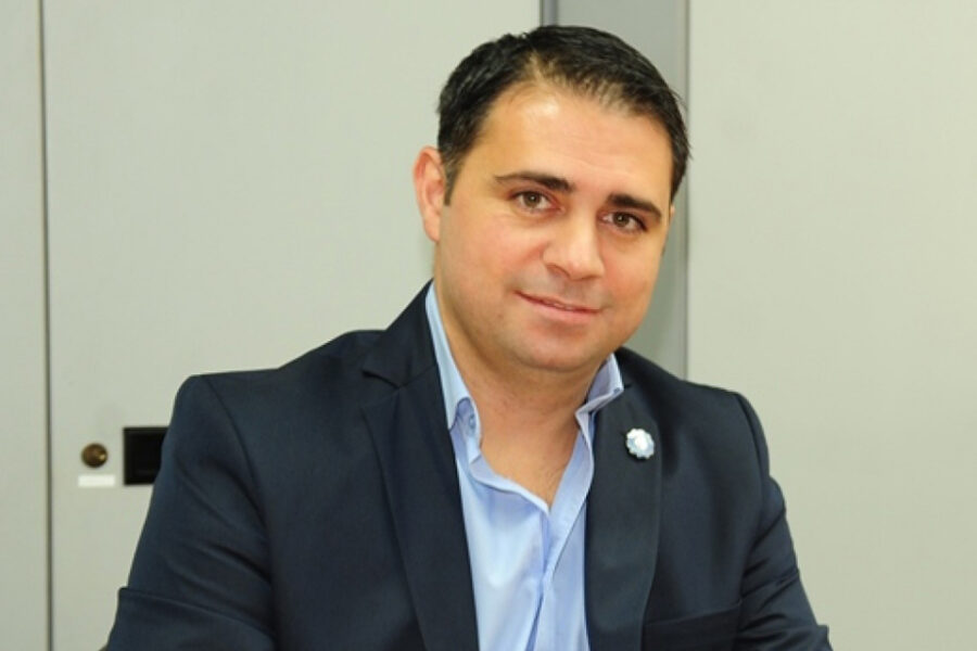 Intendente multado con $200 mil pesos diarios por destruir humedal con un barrio privado