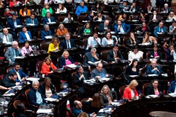 (Mención a diputado entrerriano) Suspensión de las PASO: el FdT no tiene hoy unificado su voto, pero se alinearía por supervivencia