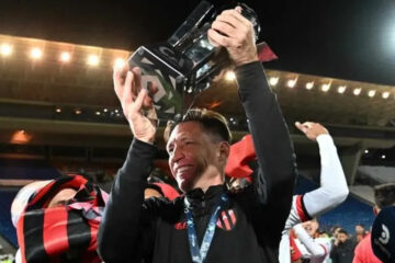 Sava dejó de ser el entrenador de Patronato