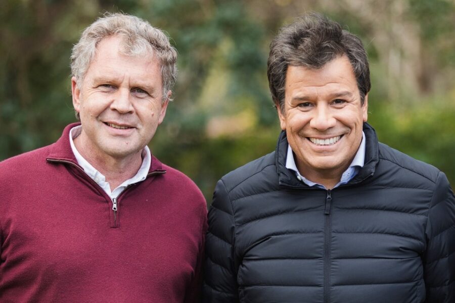 Ahora busca el respaldo de Manes