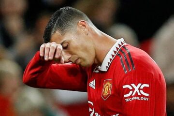 (Mención a futbolista entrerriano) La canción de los fanáticos del Manchester United contra Cristiano Ronaldo