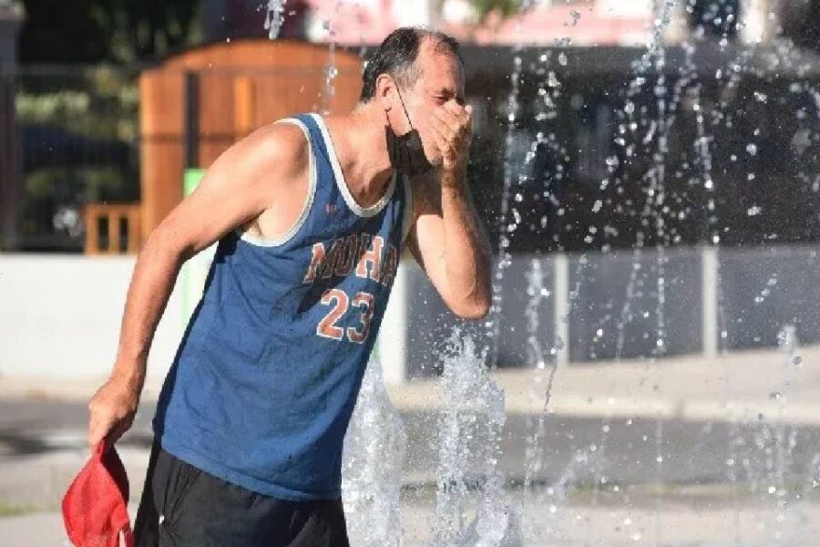 (Mención a Entre Ríos) El alerta por calor intenso llegó a las Islas Malvinas: ¿Cuál es la máxima prevista para este miércoles 18 de enero?