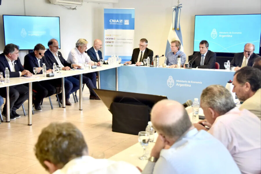 (Mención a Bahillo) Sequía: el Gobierno se reunió con las entidades del campo