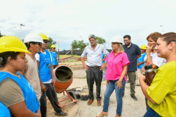 Stratta también gestiona mientras se definen las precandidaturas