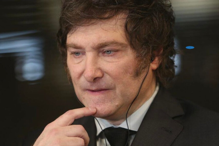 Una política de Entre Ríos pretende dejar sin partido a Javier Milei