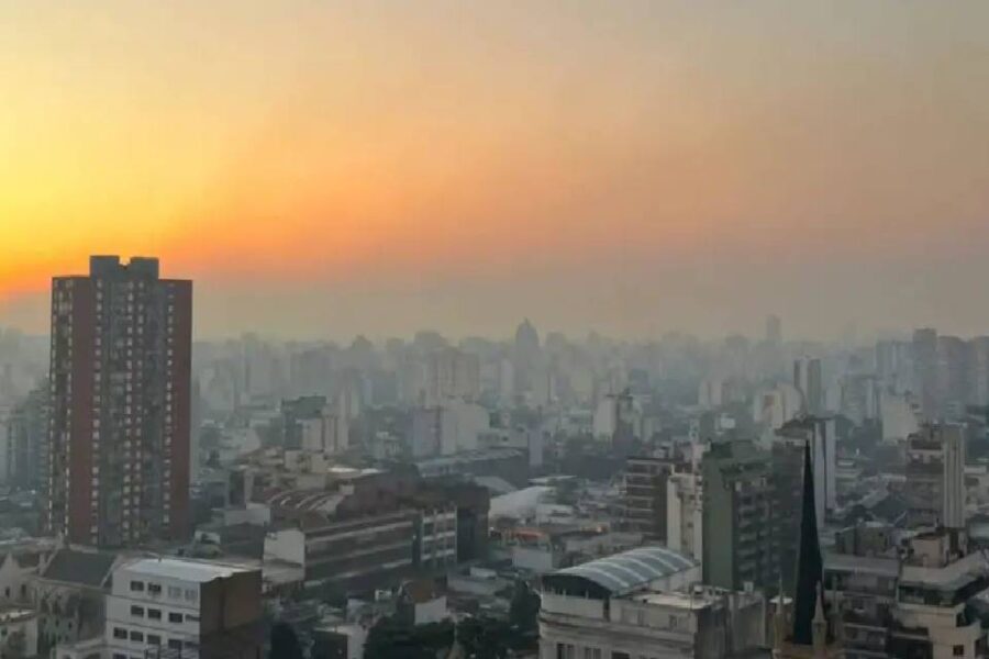 (Mención a Entre Ríos) Por qué hay olor a humo en la Ciudad de Buenos Aires y el AMBA