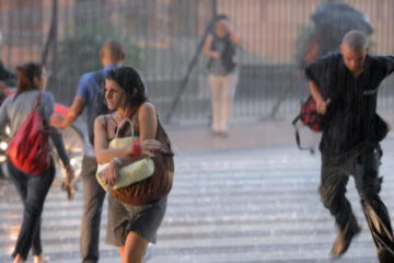 (Mención a Entre Ríos) Se cae el cielo: alerta naranja y amarilla por tormentas fuertes y granizo en 14 provincias