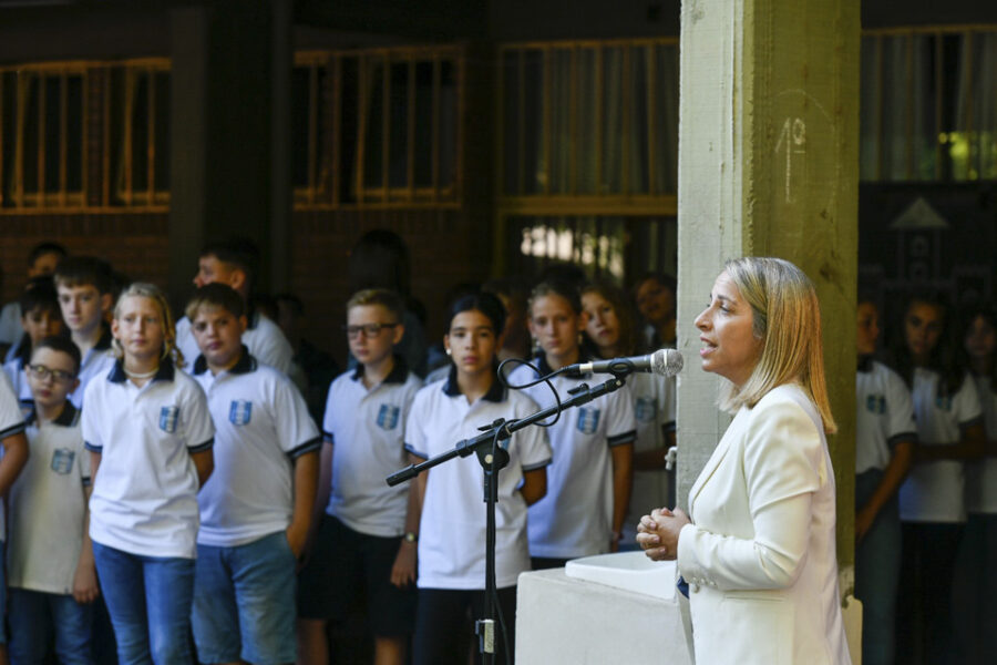 Stratta: “Con acciones, políticas y decisiones ratificamos que la educación es la obra más importante”