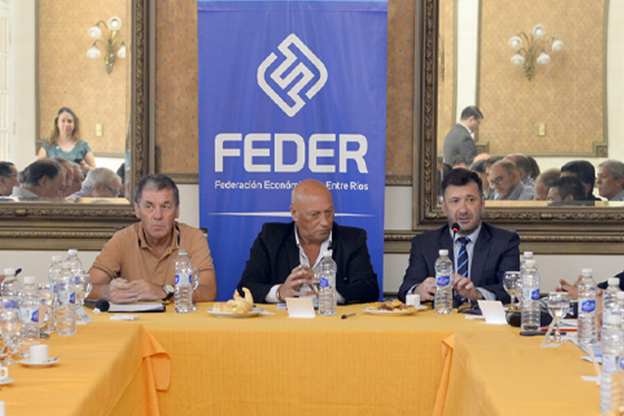 El gobierno expuso sus acciones en la primera reunión del año de la Feder