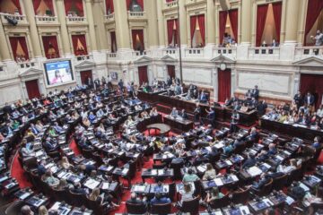 (Mención a Bordet) La Cámara de Diputados a partir del 10 de diciembre: un recinto que continuaría dividido, pero con caras renovadas