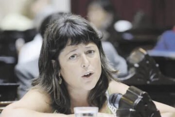 (Mención a legisladora entrerriana) Diputados: nuevos testimonios en el juicio político contra la Corte y debate sobre los fallos laborales