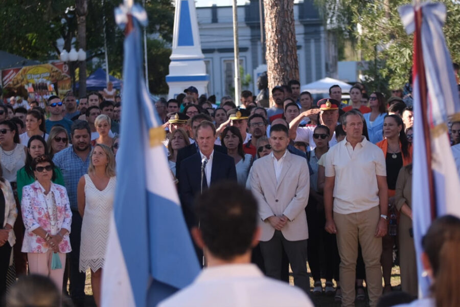 Bordet encabezó los actos por los 200 años de Feliciano
