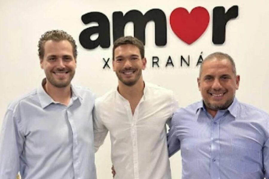 Gainza también afianza el apoyo del socialismo