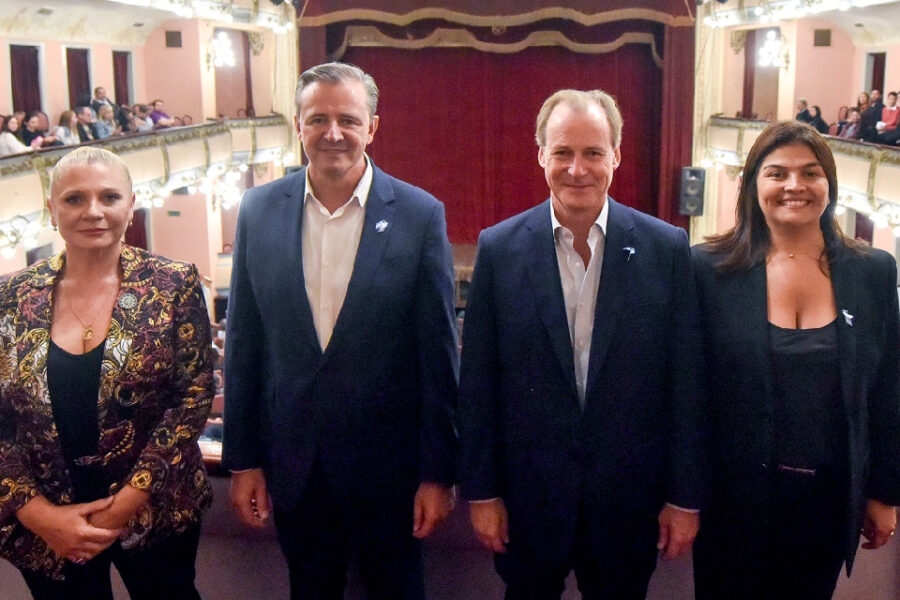 Bordet llamó reflexionar y pensar en este 25 de Mayo para “construir una gran Nación”